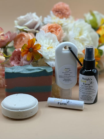 Frost & Flannel Gift Box