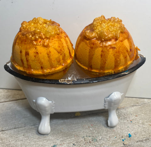 Suns Out Bums Out Bubbling Bath Bomb